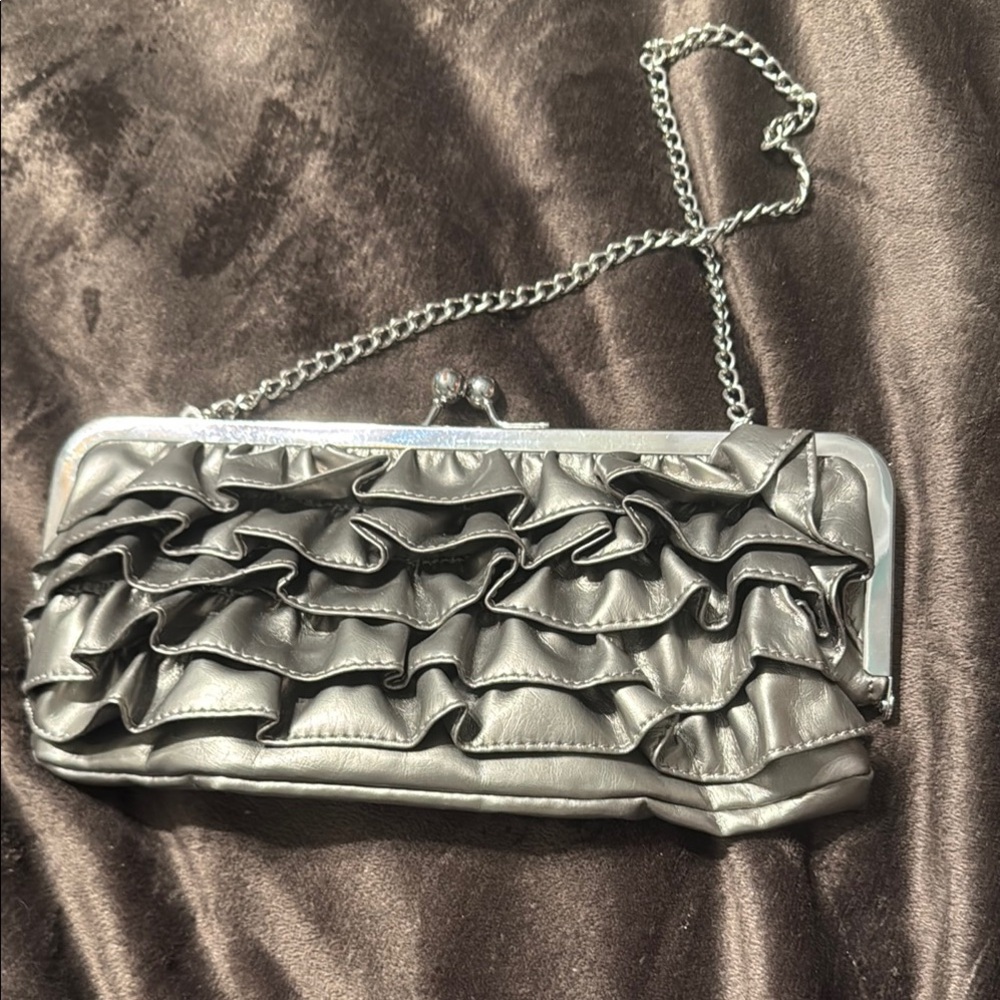 Elegant Silver Ruffled Clutch